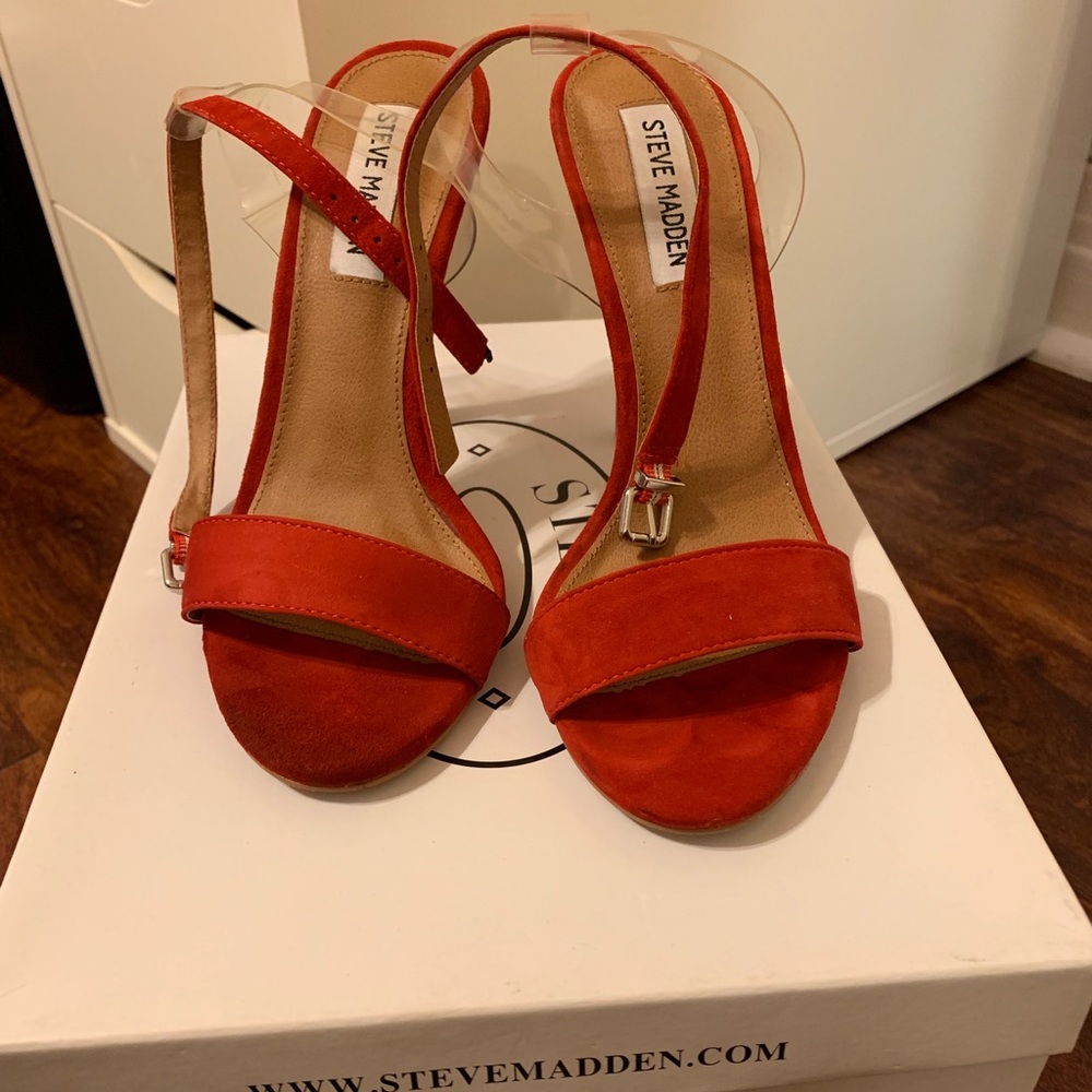 Steve Madden lucid red suede